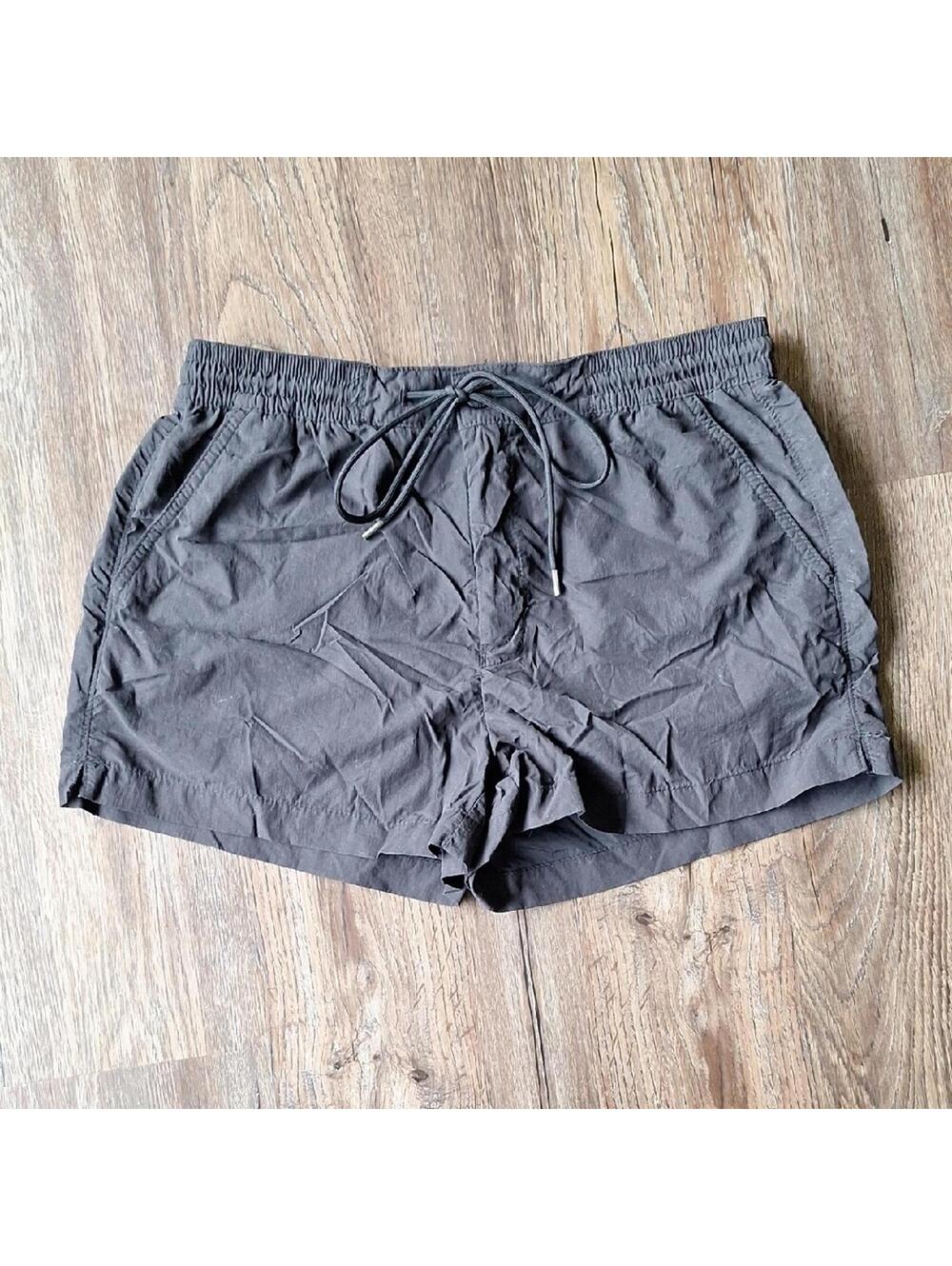 American Eagle Black Short Size Medium